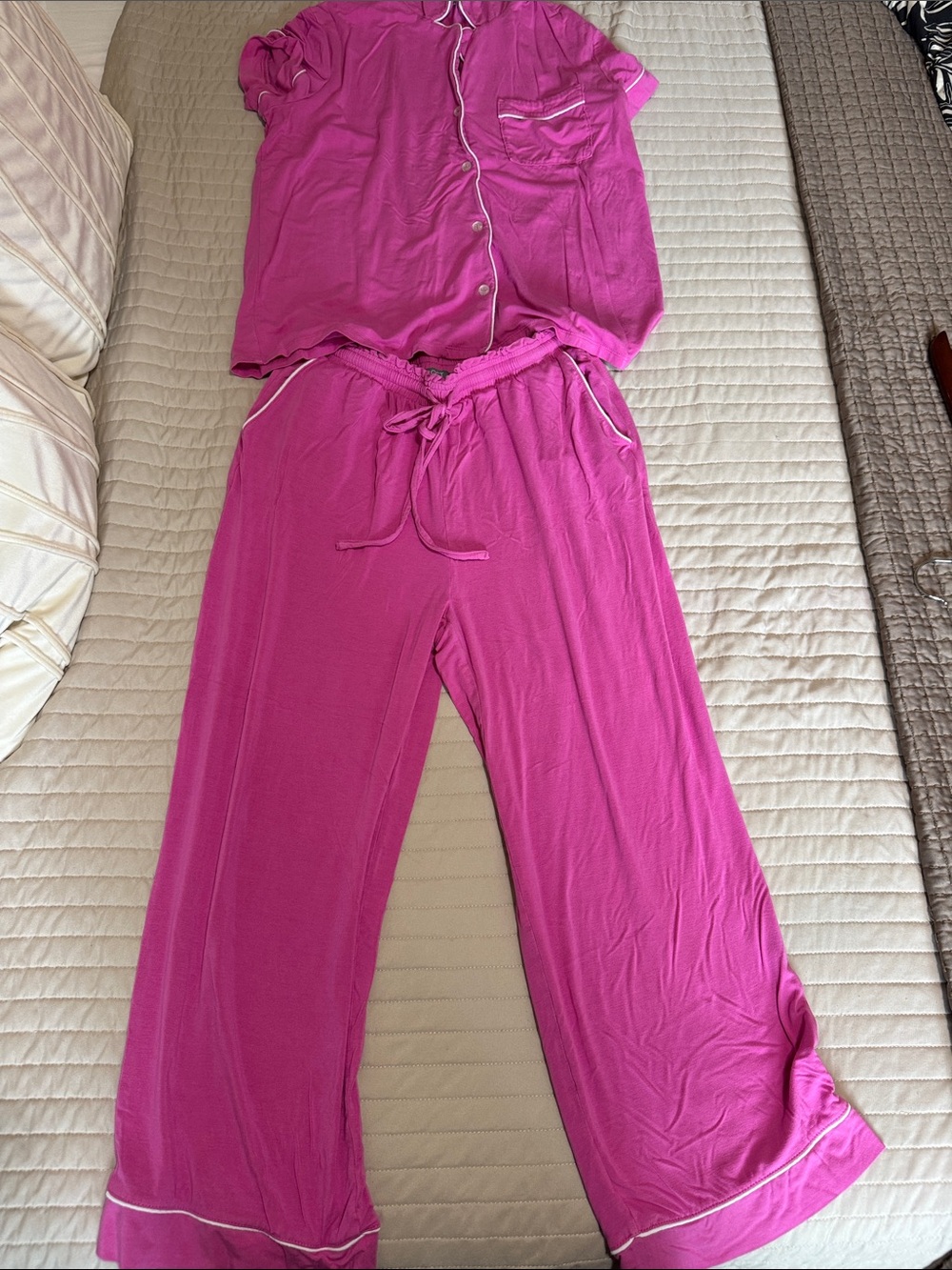 LOFT Fuchsia Short-Sleeve Button Pajama Set with White Piping